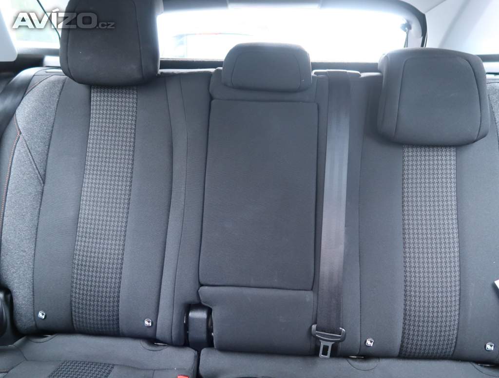 Foto inzerátu Peugeot 3008 1.2 PureTech