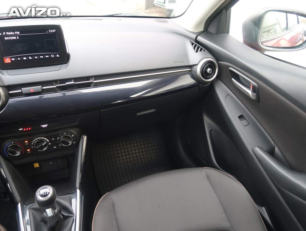 Foto inzerátu Mazda 2 1.5 16V