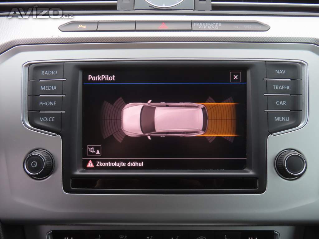 Foto inzerátu Volkswagen Passat 2.0 TDI