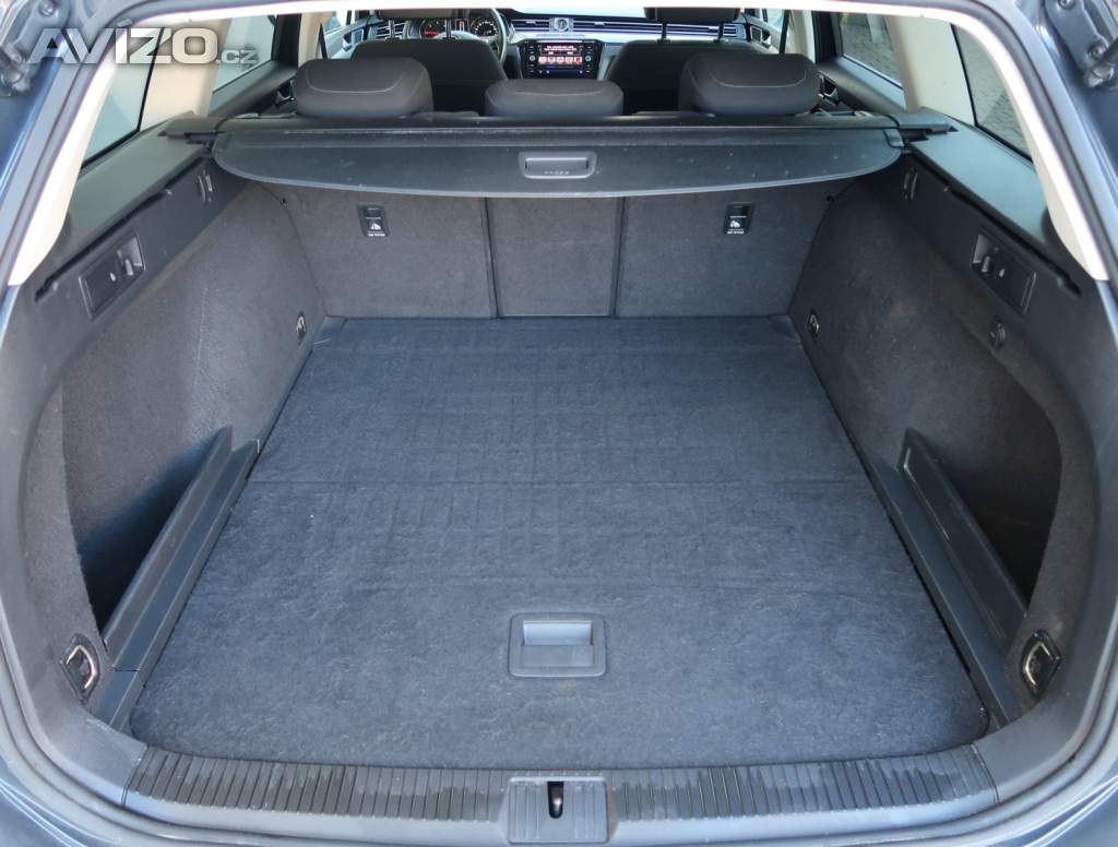 Foto inzerátu Volkswagen Passat 2.0 TDI