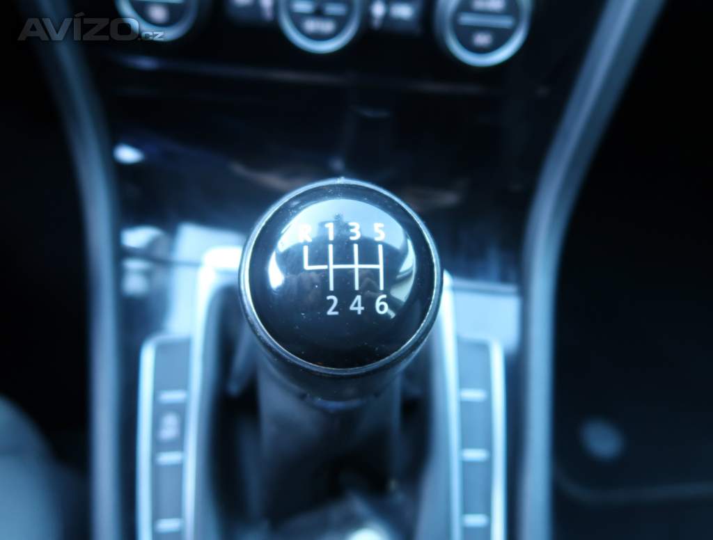 Foto inzerátu Volkswagen Golf 1.4 TSI