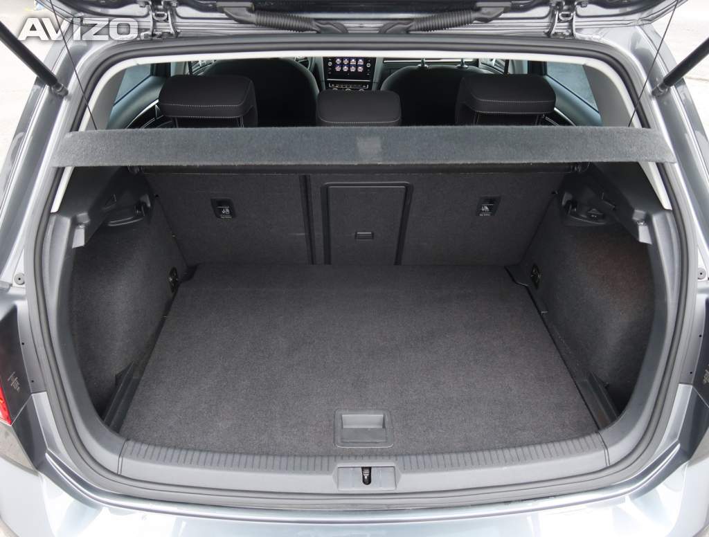 Foto inzerátu Volkswagen Golf 1.5 TSI