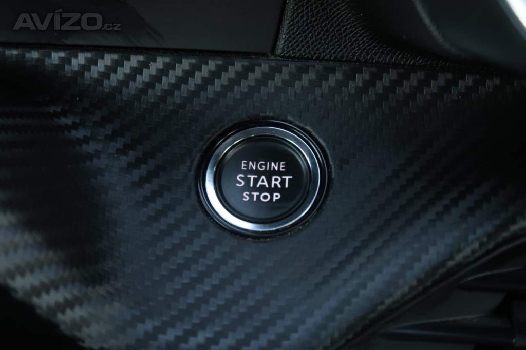 Foto inzerátu Peugeot 2008 1.2 PureTech