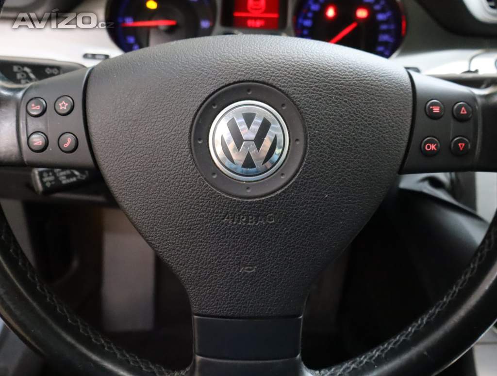 Foto inzerátu Volkswagen Passat 2.0 TDI