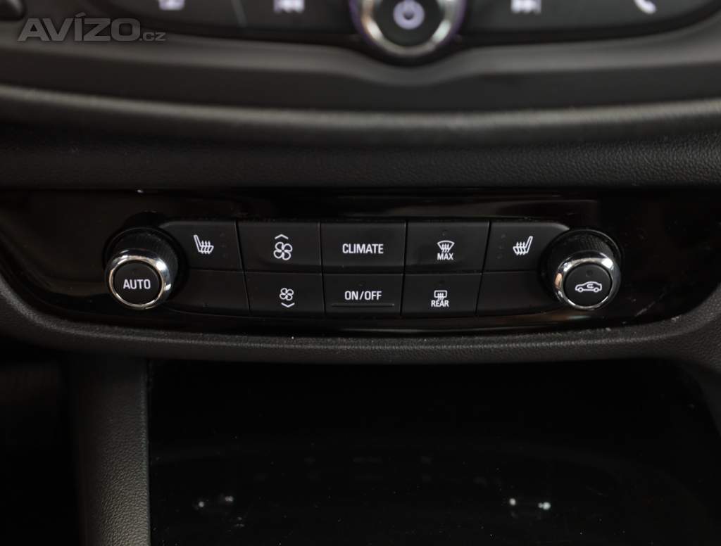 Foto inzerátu Opel Insignia 1.5 Turbo