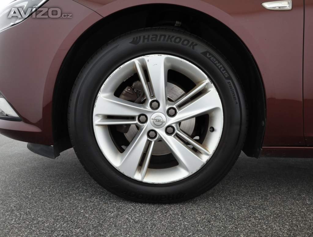 Foto inzerátu Opel Insignia 1.5 Turbo