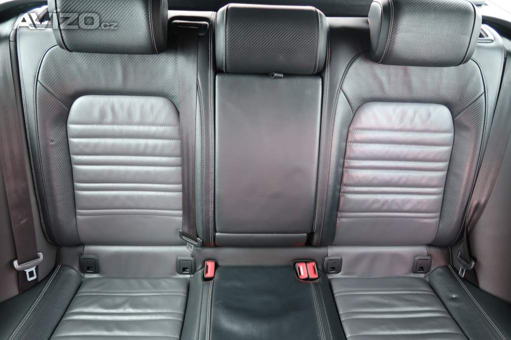 Foto inzerátu Volkswagen Passat 2.0 TDI