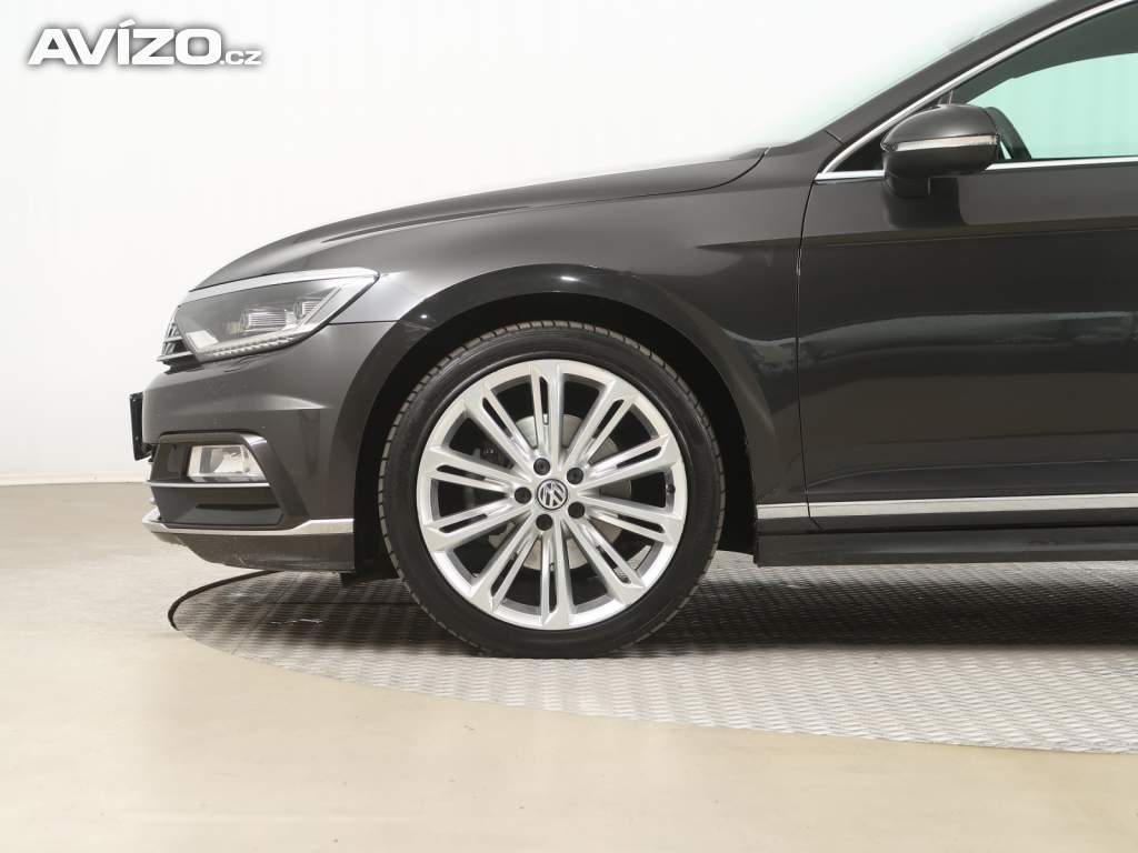 Foto inzerátu Volkswagen Passat 2.0 TDI