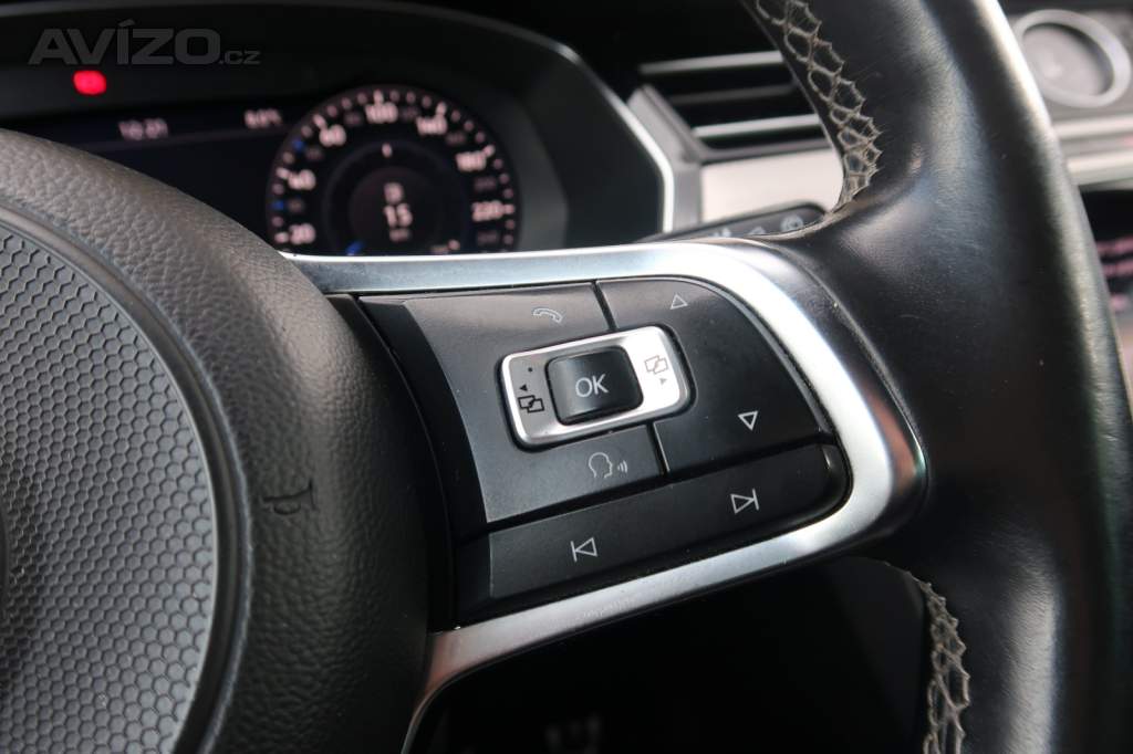 Foto inzerátu Volkswagen Passat 2.0 TDI