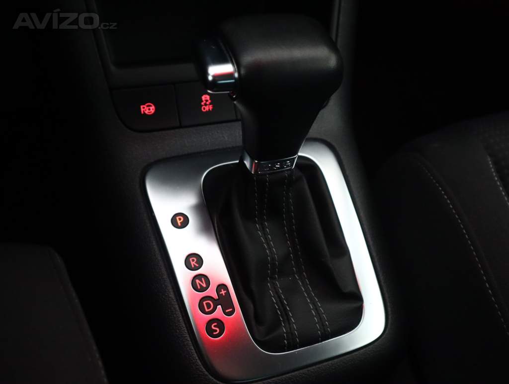 Foto inzerátu Volkswagen Golf 1.4 TSI