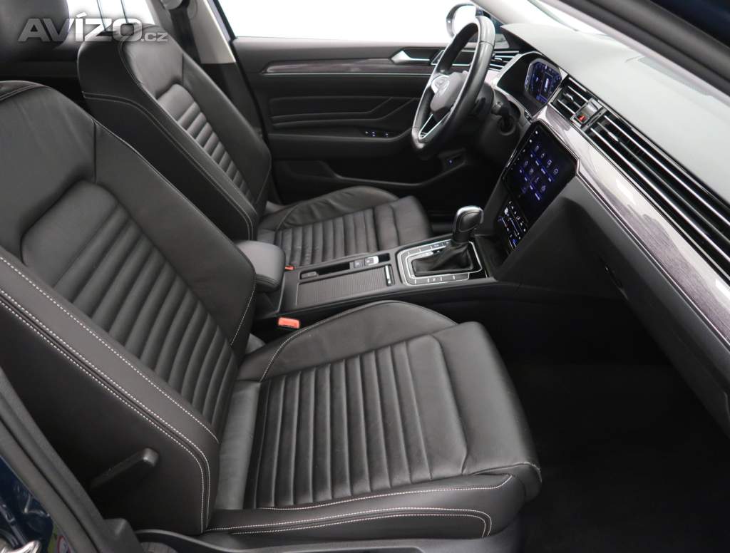 Foto inzerátu Volkswagen Passat 2.0 TDI