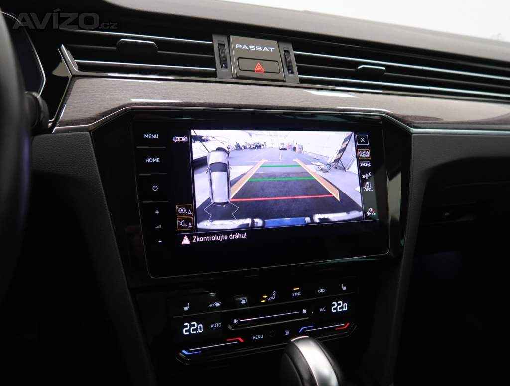 Foto inzerátu Volkswagen Passat 2.0 TDI