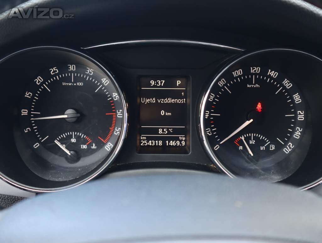 Foto inzerátu Škoda Superb 2.0 TDI