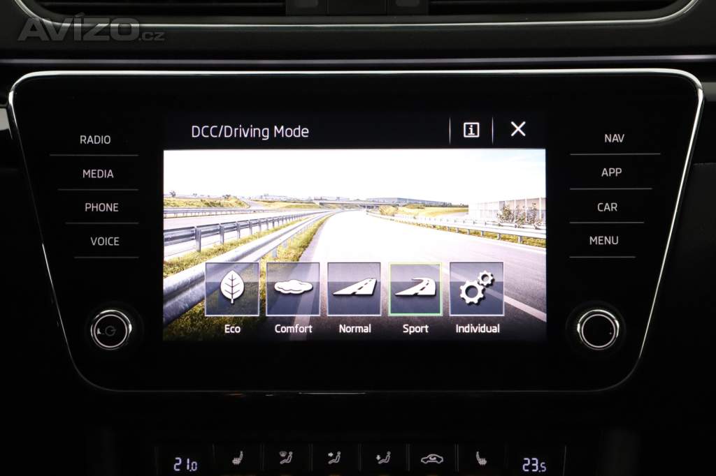 Foto inzerátu Škoda Superb 2.0 TDI