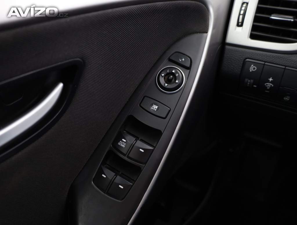 Foto inzerátu Hyundai i30 1.6 GDI