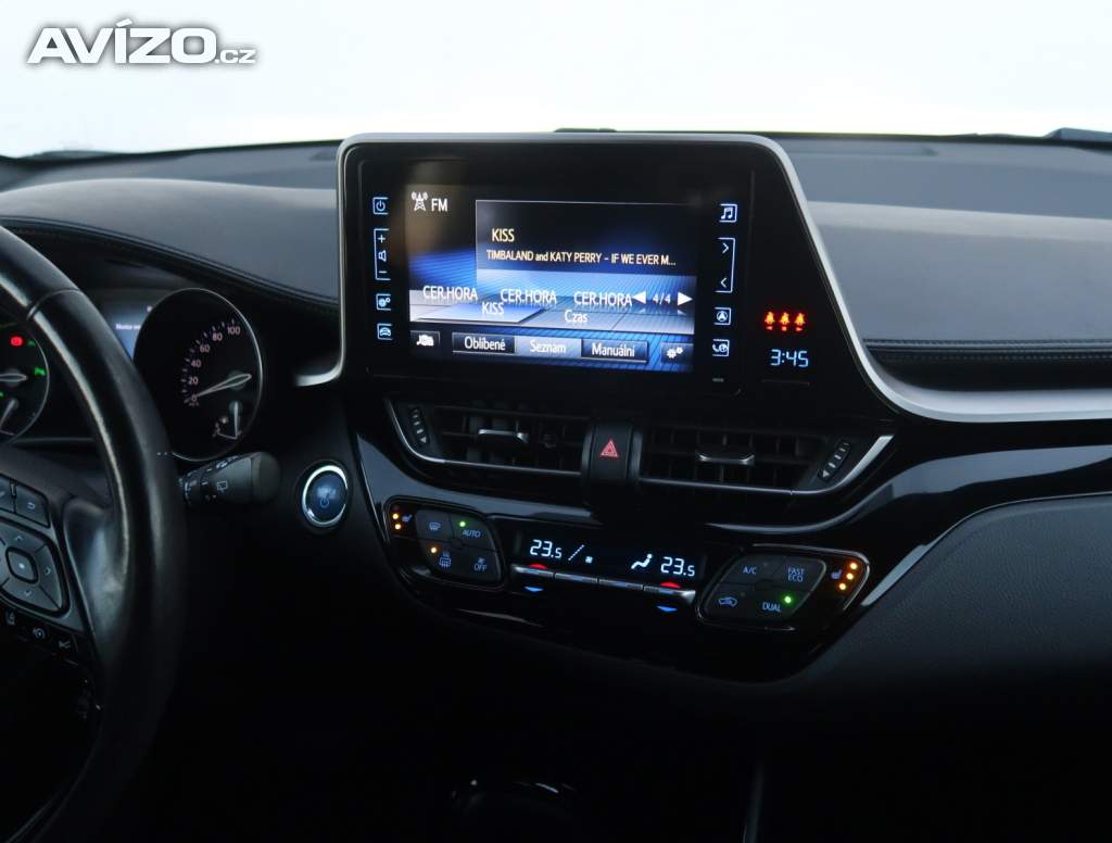 Foto inzerátu Toyota C-HR 1.8 Hybrid