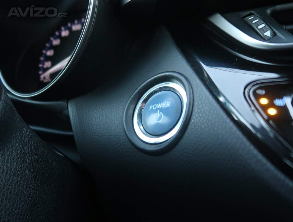 Foto inzerátu Toyota C-HR 1.8 Hybrid