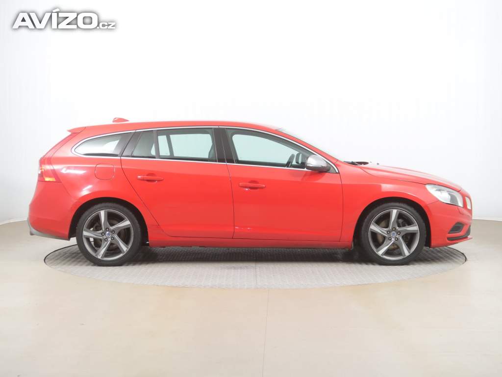 Foto inzerátu Volvo V60 D5 2.4