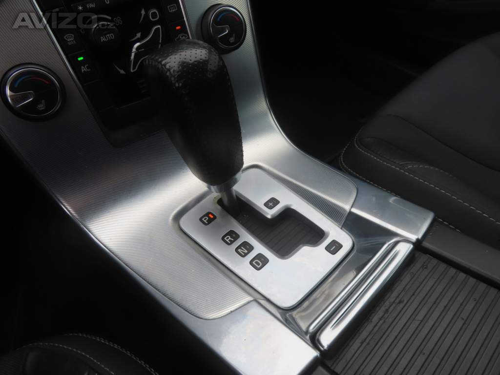 Foto inzerátu Volvo V60 D5 2.4