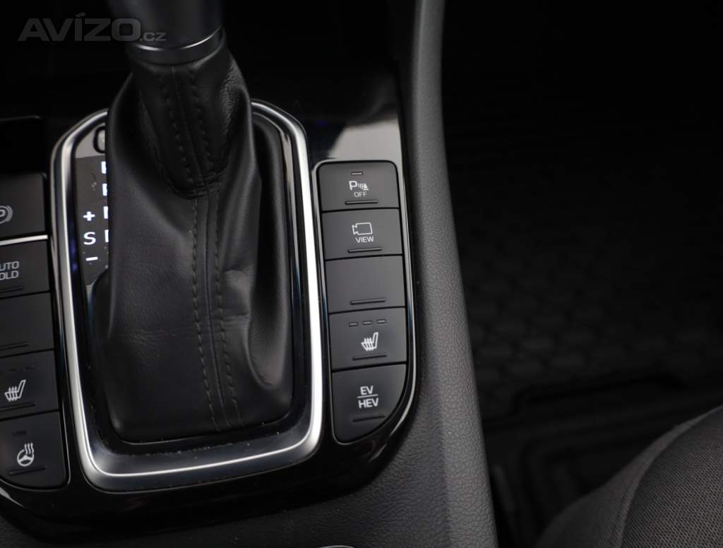 Foto inzerátu Hyundai Ioniq Plug-in-Hybrid