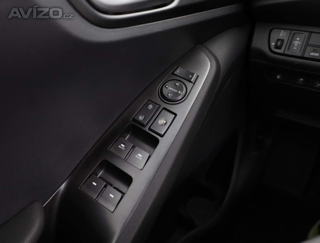 Foto inzerátu Hyundai Ioniq Plug-in-Hybrid