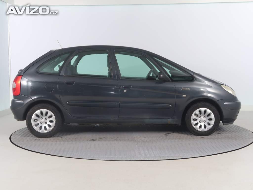 Foto inzerátu Citroën Xsara Picasso 1.8 16V