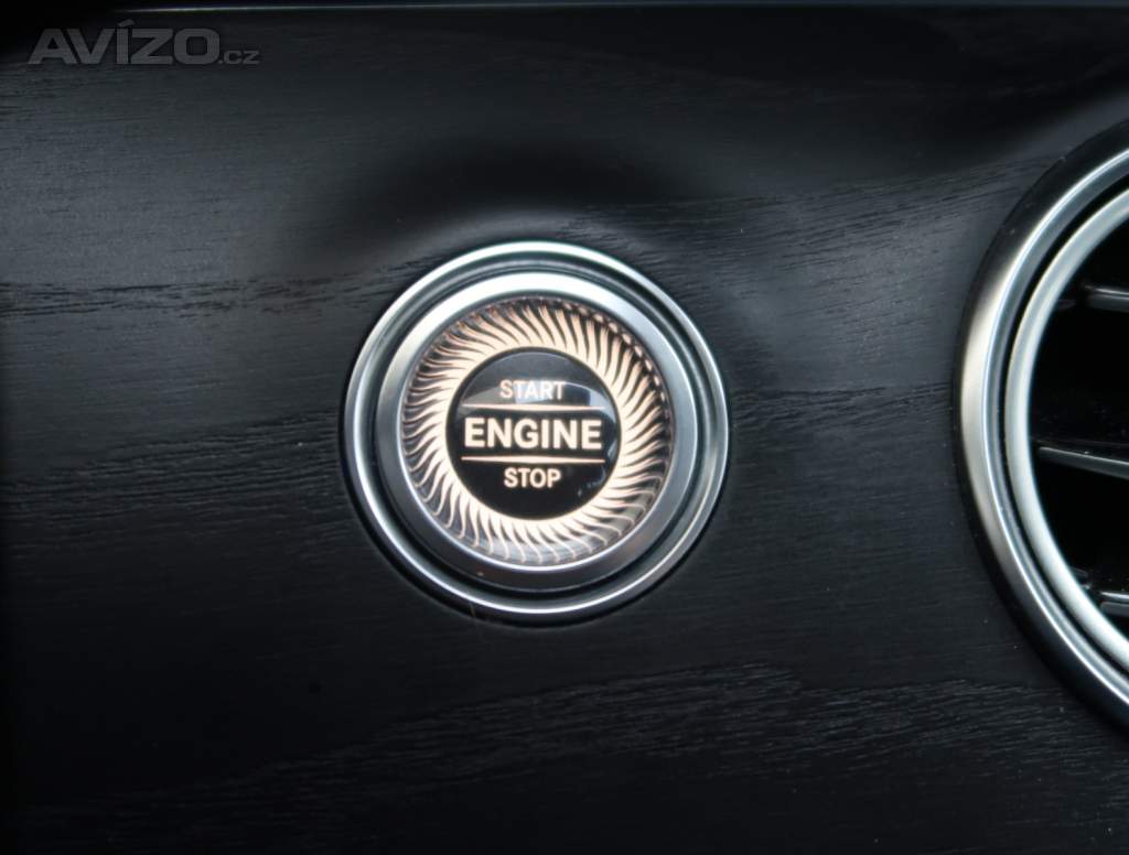 Foto inzerátu Mercedes-Benz Třídy E E 220 d