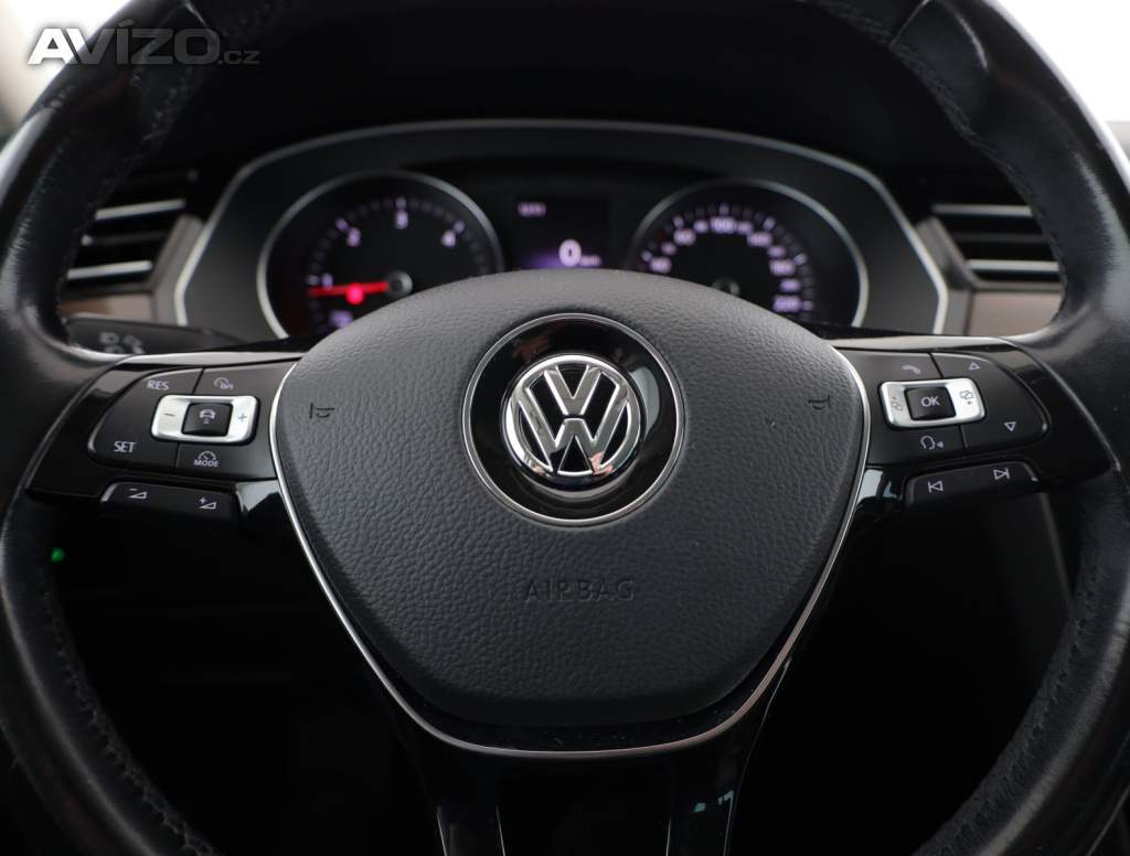 Foto inzerátu Volkswagen Passat 2.0 TDI