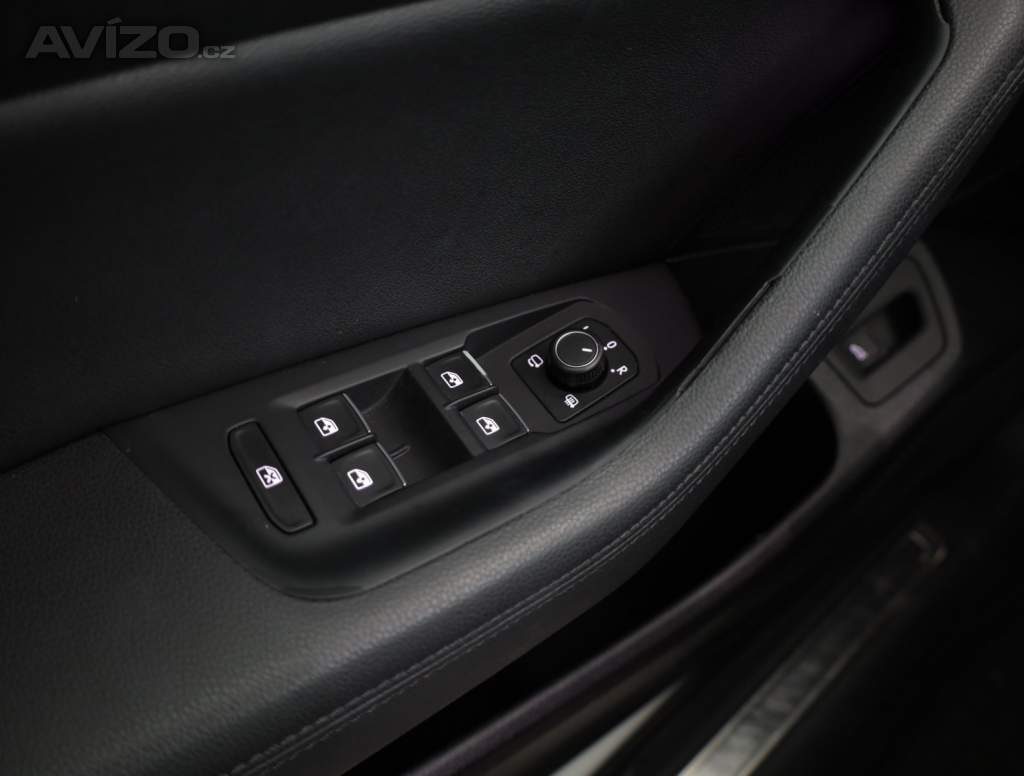 Foto inzerátu Volkswagen Passat 2.0 TDI