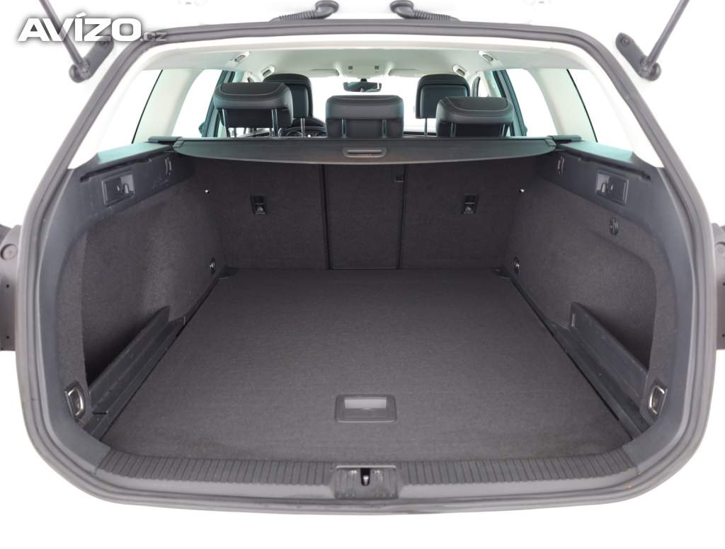 Foto inzerátu Volkswagen Passat 2.0 TDI