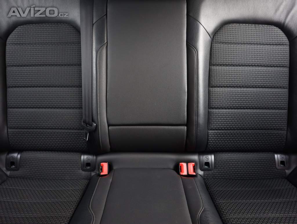 Foto inzerátu Volkswagen Golf 1.2 TSI