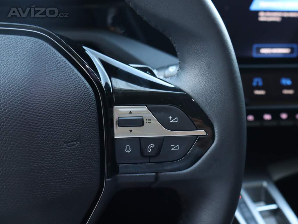 Foto inzerátu Peugeot 408 Hybrid 180