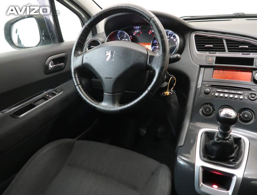 Foto inzerátu Peugeot 5008 1.6 HDi