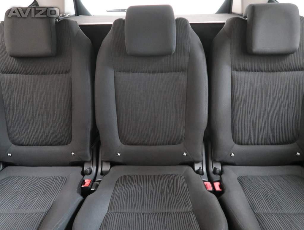 Foto inzerátu Peugeot 5008 1.6 HDi