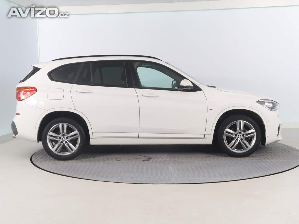 Foto inzerátu BMW X1 xDrive18d