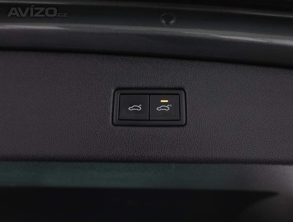 Foto inzerátu Volkswagen Tiguan 2.0 TDI