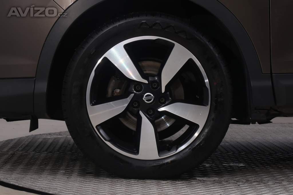 Foto inzerátu Nissan Qashqai 1.2 DIG-T