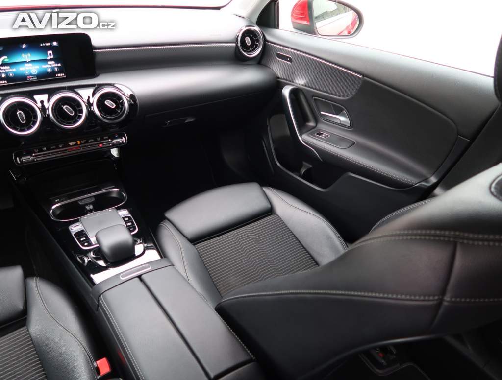 Foto inzerátu Mercedes-Benz Třídy A A 180 d