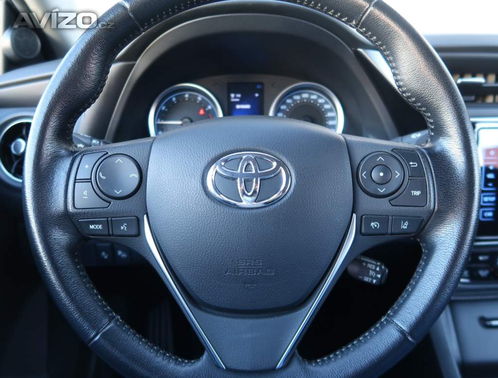 Foto inzerátu Toyota Corolla 1.6 Valvematic