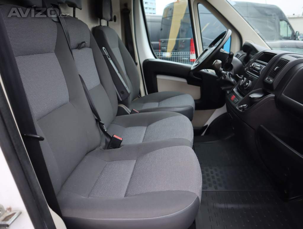 Foto inzerátu Peugeot Boxer 2.2 HDi