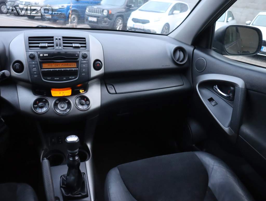 Foto inzerátu Toyota Rav4 2.2 D-4D