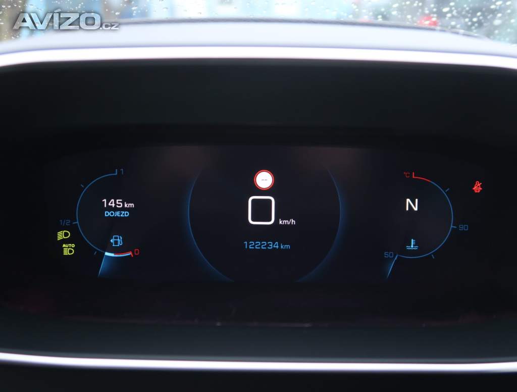 Foto inzerátu Peugeot 2008 1.5 BlueHDi