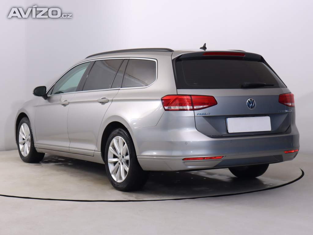 Foto inzerátu Volkswagen Passat 2.0 TDI