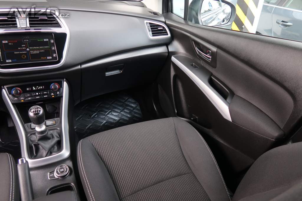 Foto inzerátu Suzuki SX4 S-Cross 1.4 BoosterJet