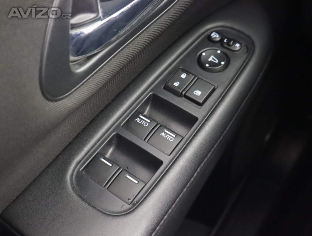 Foto inzerátu Honda HR-V 1.5 i-VTEC