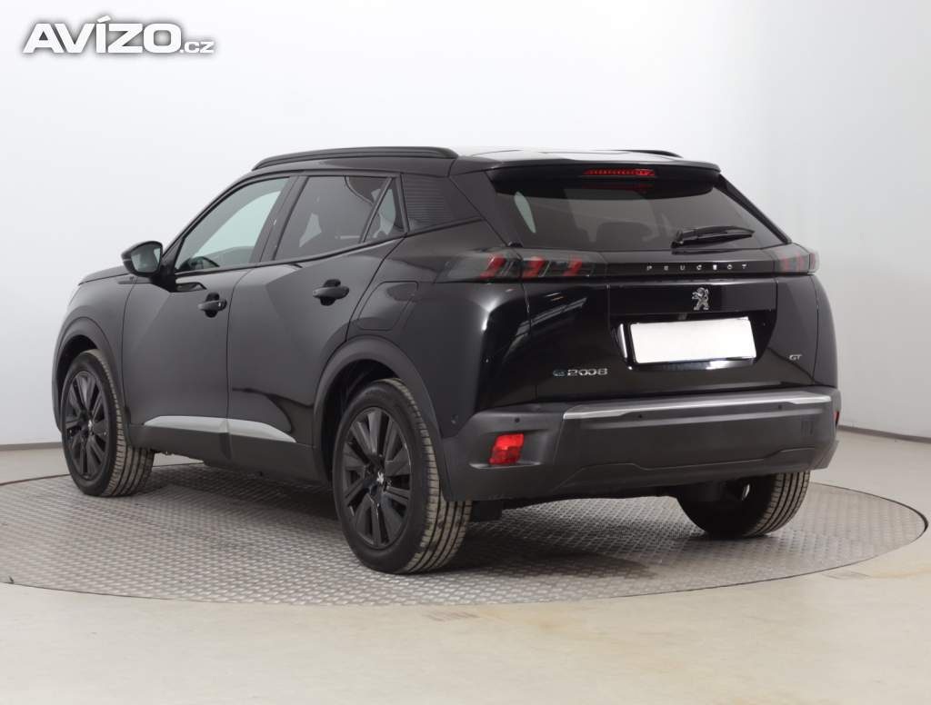 Foto inzerátu Peugeot e-2008 50 kWh