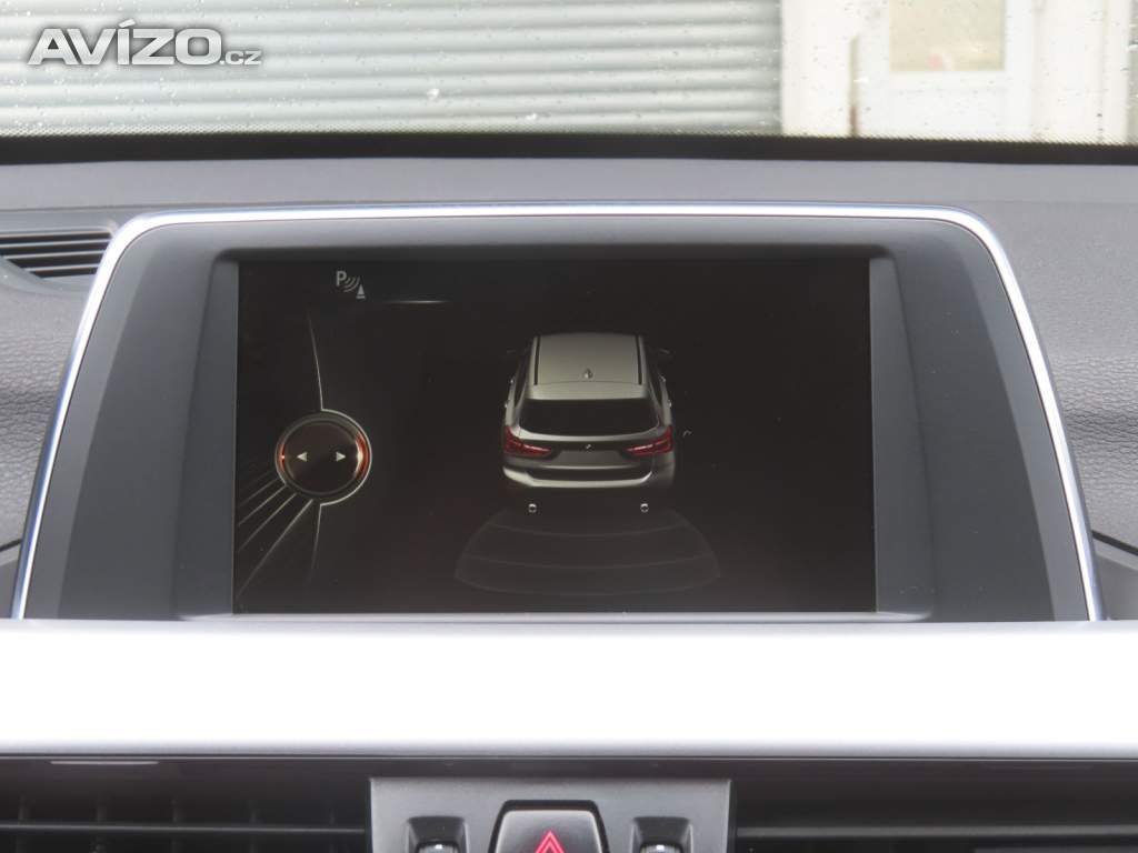 Foto inzerátu BMW X1 xDrive18d