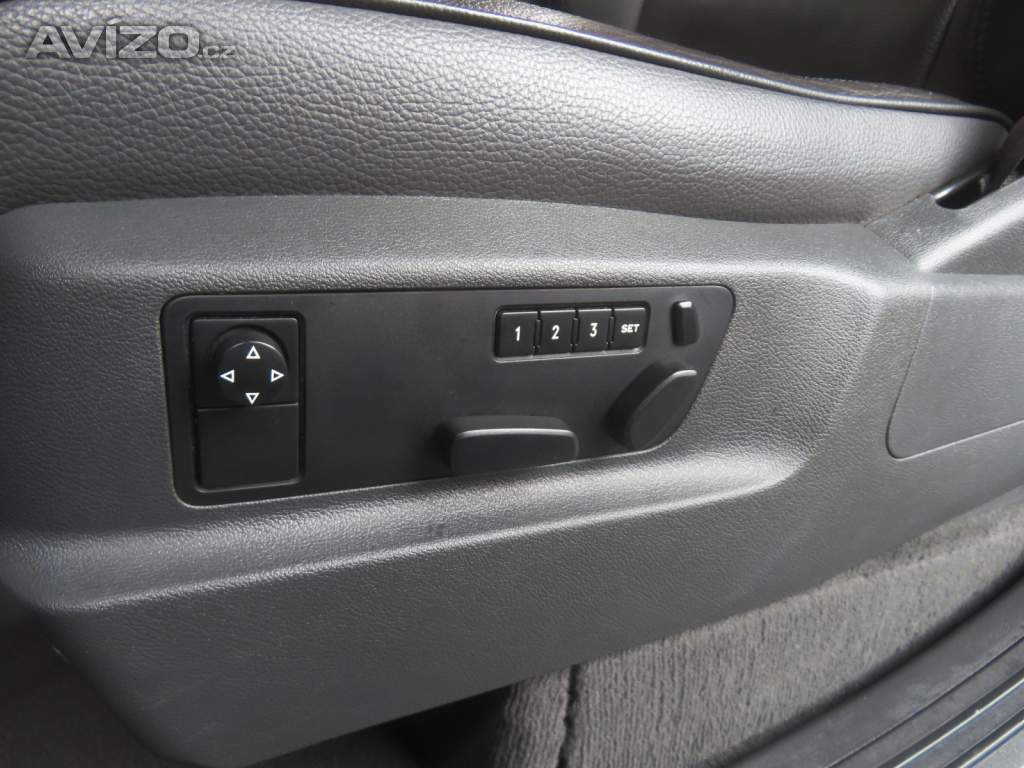 Foto inzerátu Volkswagen Touareg 3.0 V6 TDI