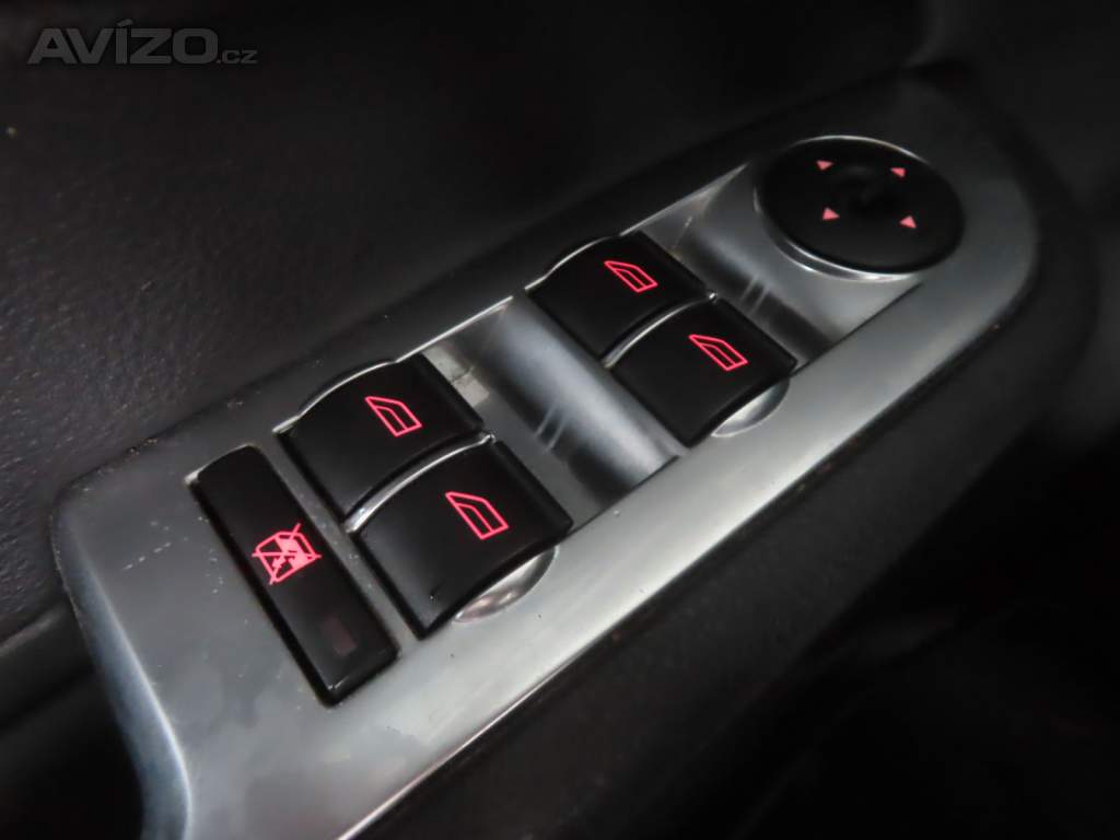 Foto inzerátu Ford Focus 2.0 16V