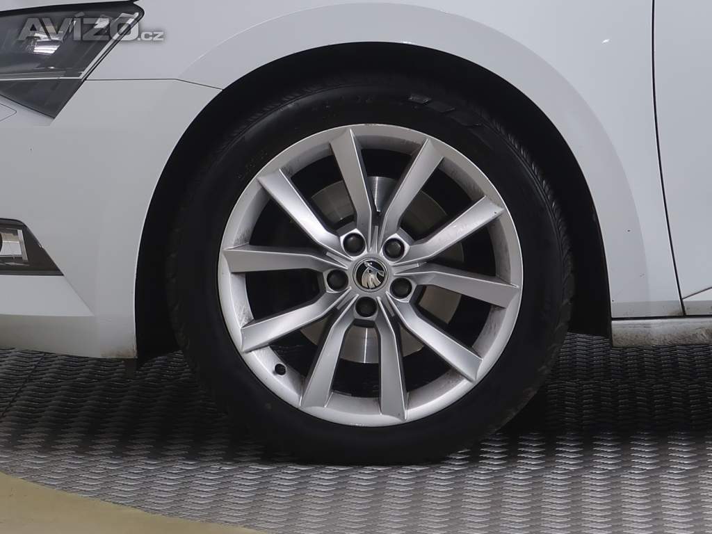 Foto inzerátu Škoda Superb 1.6 TDI